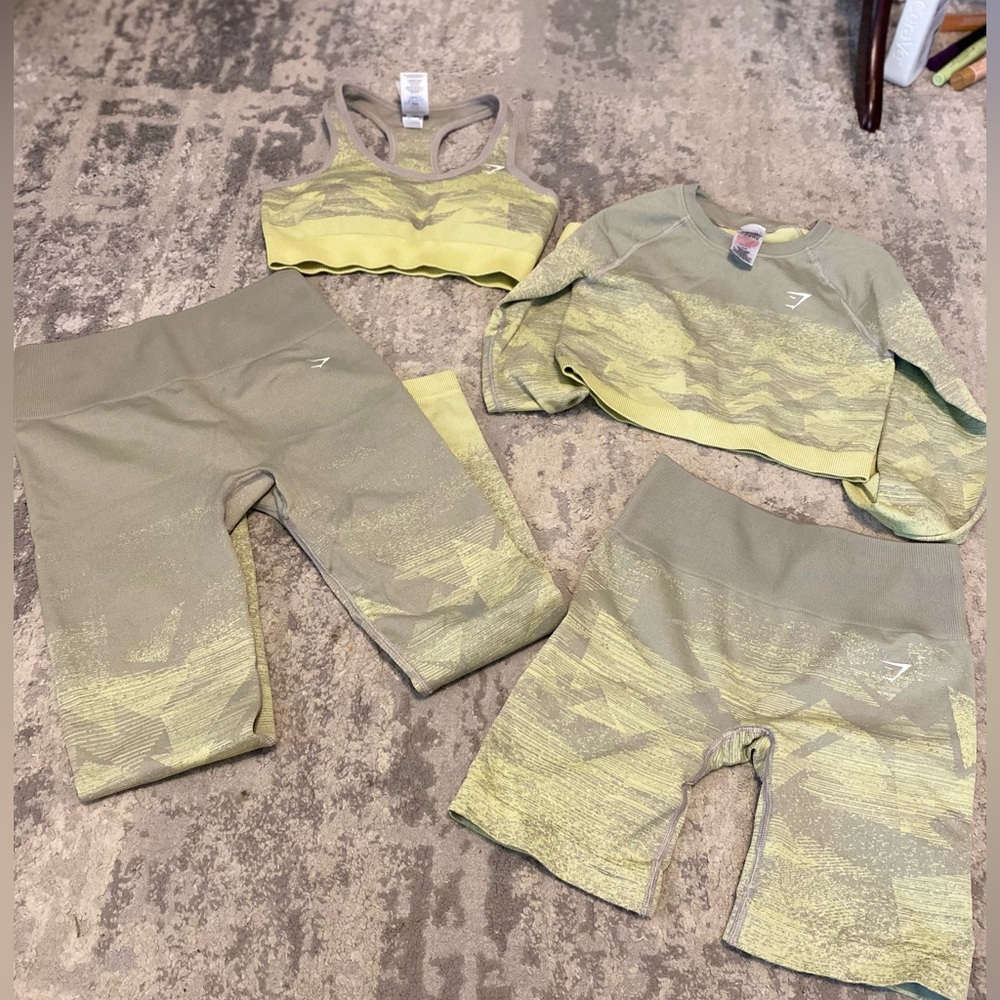 4 piece gymshark set